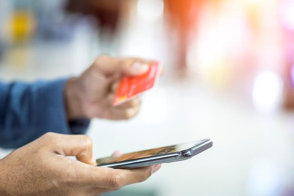 警惕！“租机套现”背后暗藏非法放贷 有案例年利率高达1155%