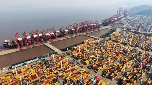 上海航运交易所：地缘局势持续影响 多数航线运价上涨