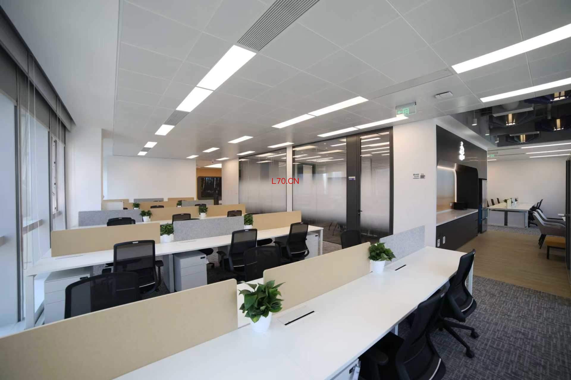 　华泰人寿研发中心办公职场