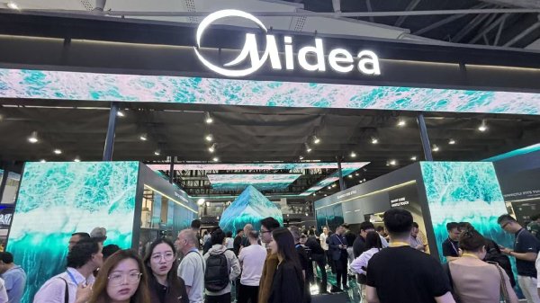 全国首款 上海研发的医疗大模型产品进入国家创新医疗器械特别审查通道
